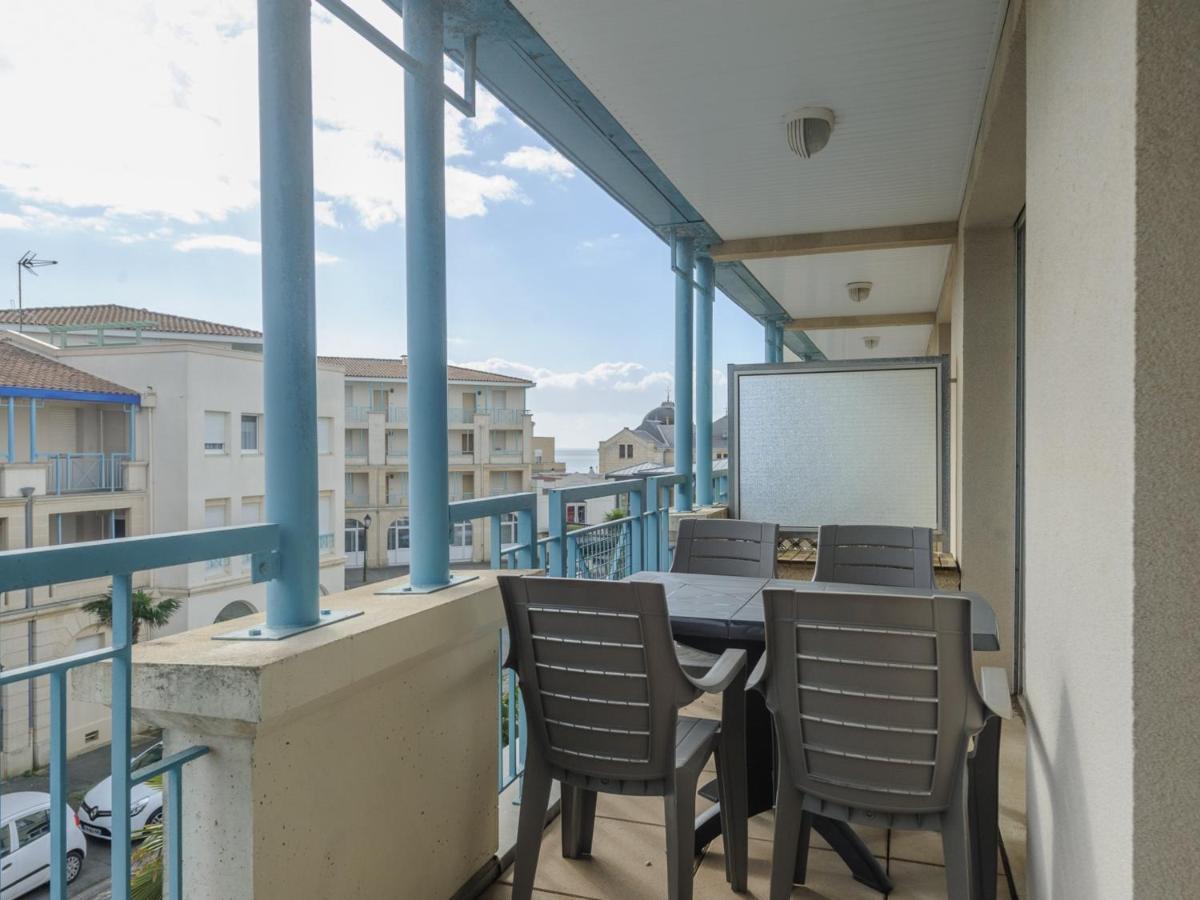 Apartment T2 Bis Avec Apercu Mer, Piscine, Parking Prive A 100m - - Fr-1-535-29 *